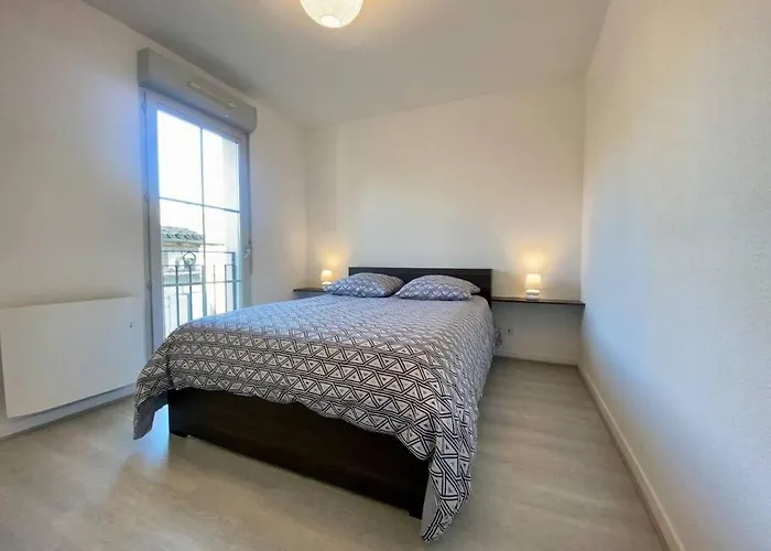 Le 24 Fevrier - Parking & Piscine - Vue Cite Medievale Apartment *
